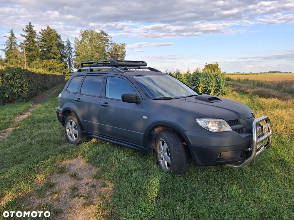 Mitsubishi Outlander - 13
