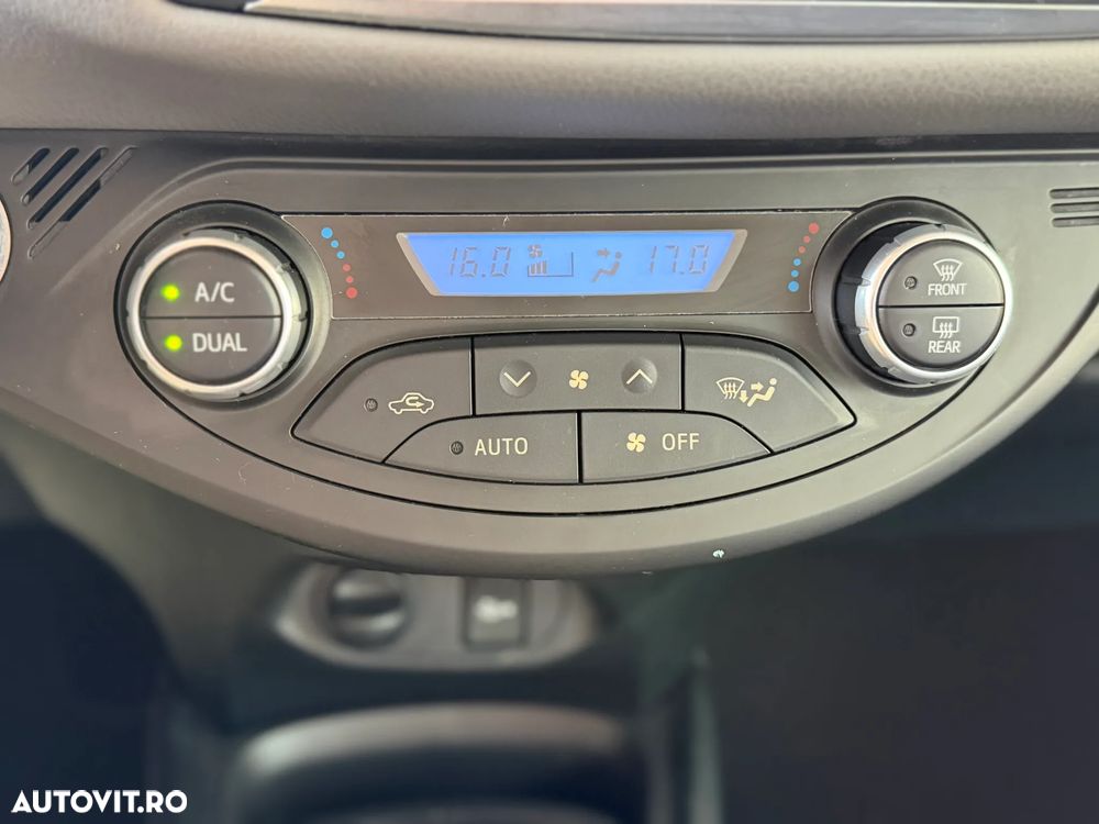 Toyota Yaris - 26