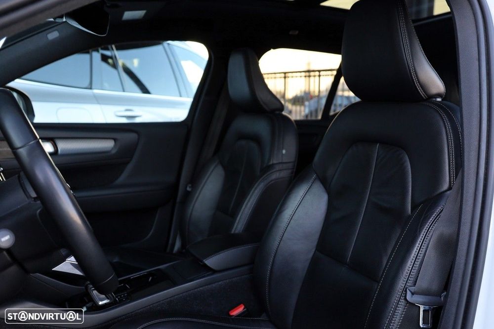 Volvo XC 40 Recharge Twin Pro - 8