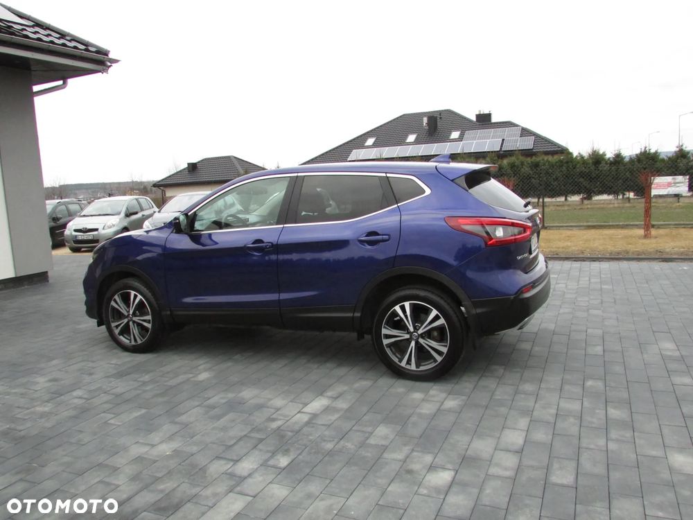 Nissan Qashqai 1.5 dCi N-WAY - 4
