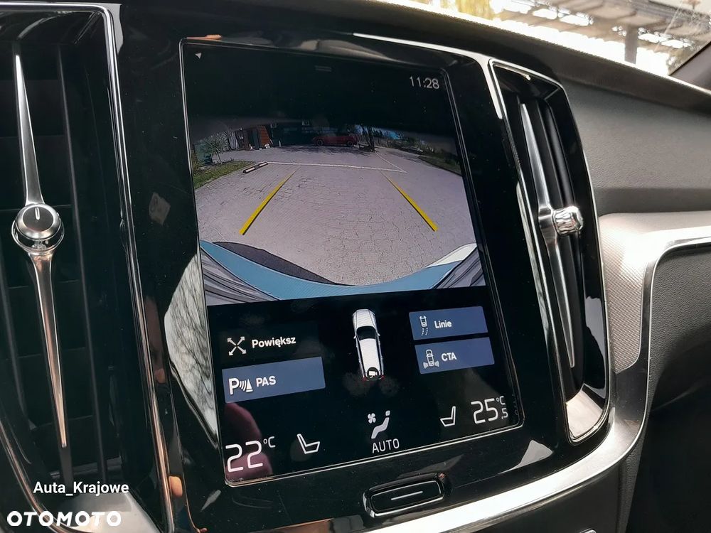 Volvo V60 B3 B R-Design - 20