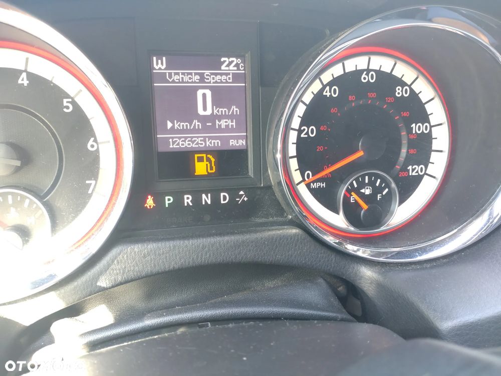 Dodge Grand Caravan 3.6 R/T - 17