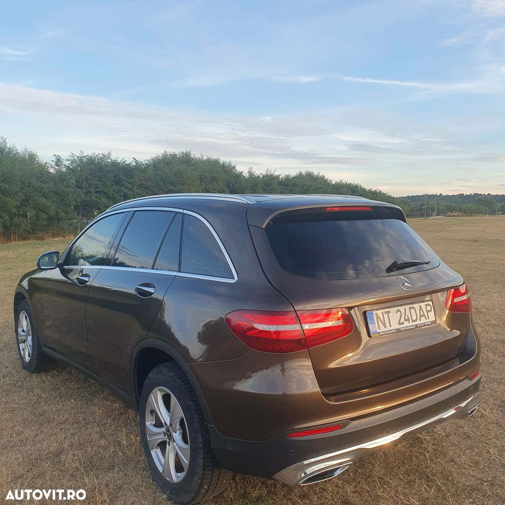 Mercedes-Benz GLC - 4