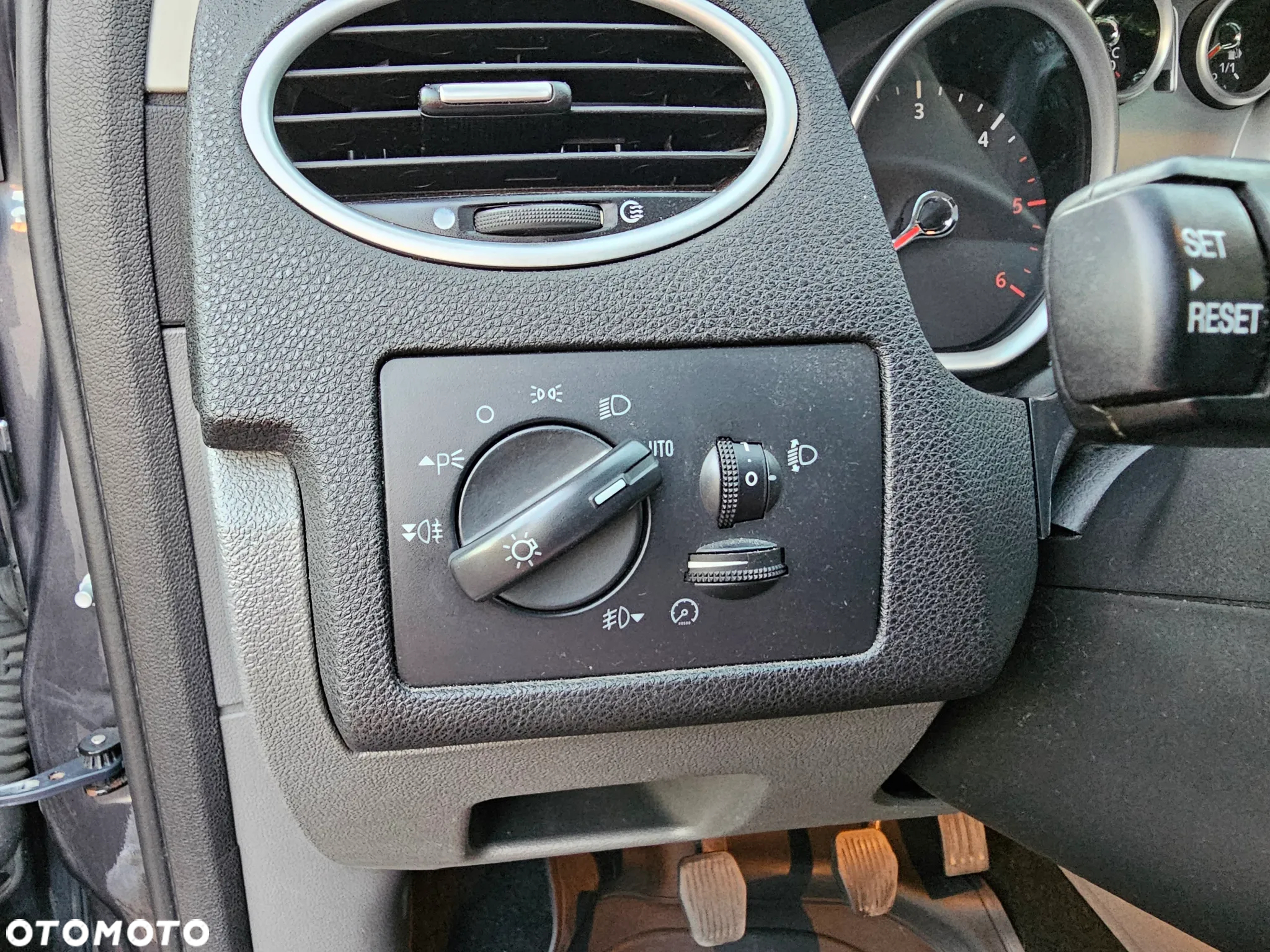 Ford Focus 1.8 TDCi Ghia - 29