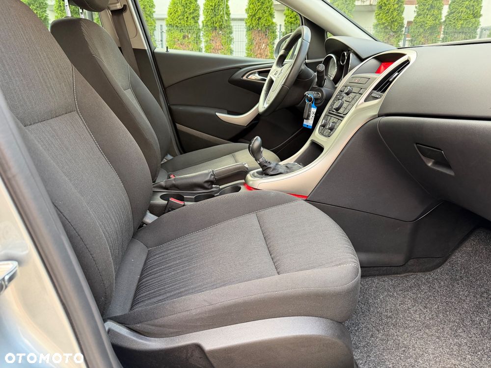 Opel Astra - 21