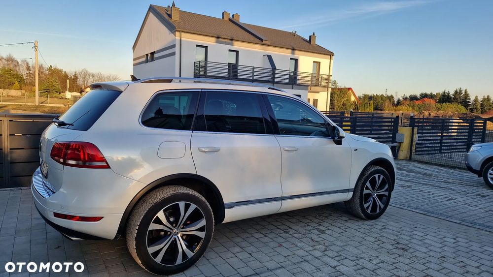 Volkswagen Touareg - 2