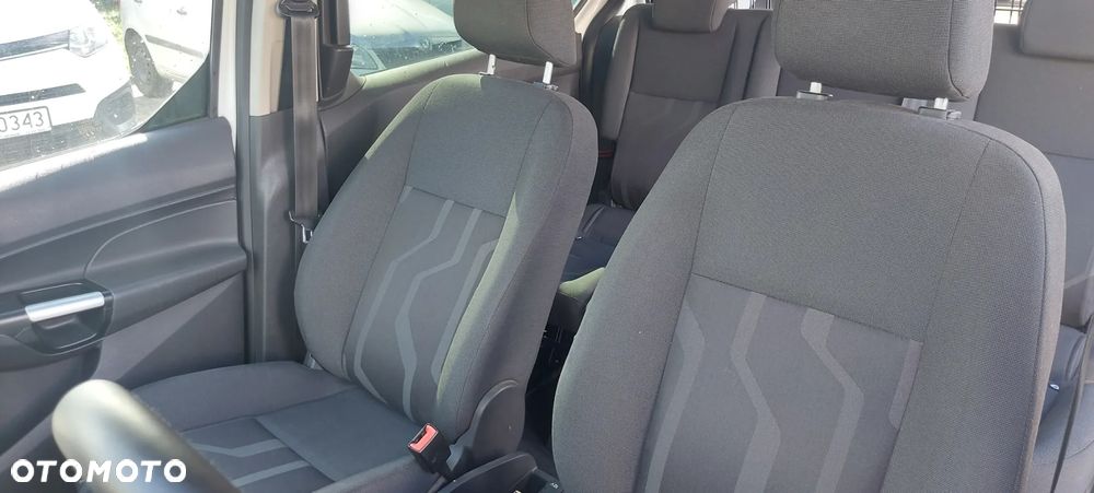 Ford Transit Connect - 10