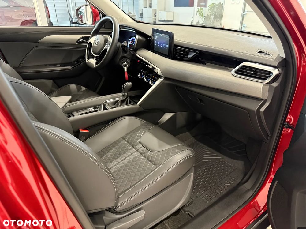 BAIC 3 1.5T Luxury - 10