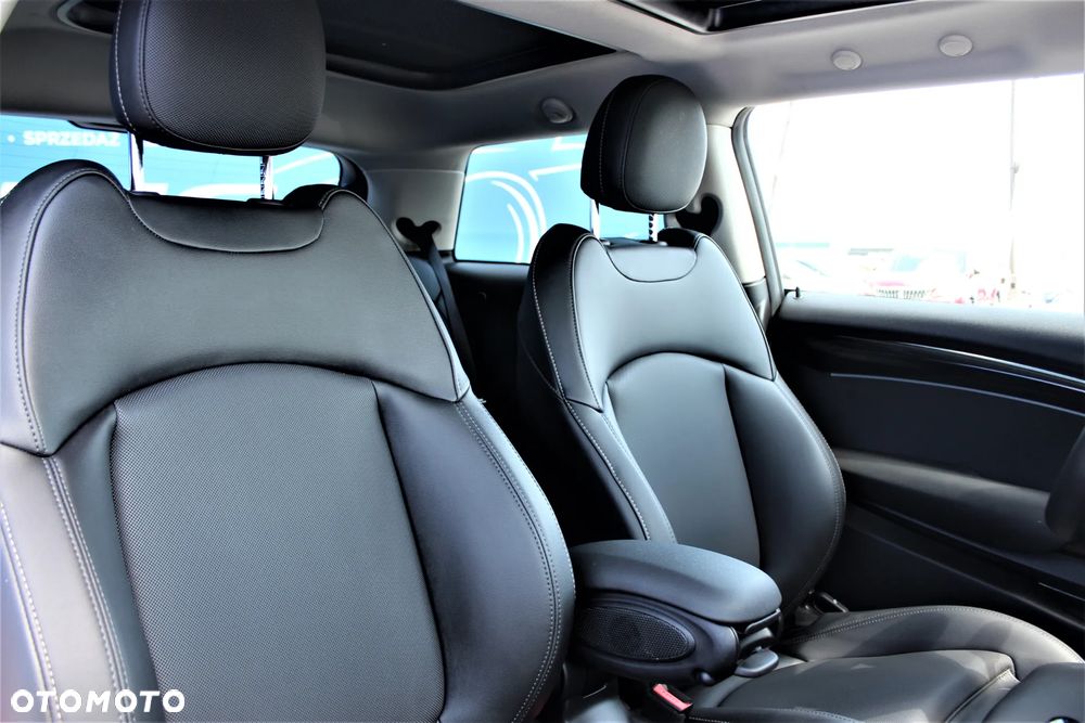 MINI Cooper SE Trim S - 19