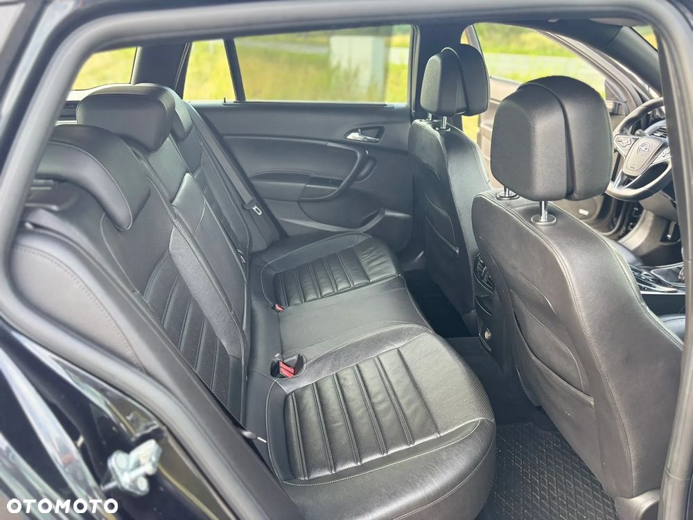 Opel Insignia - 28