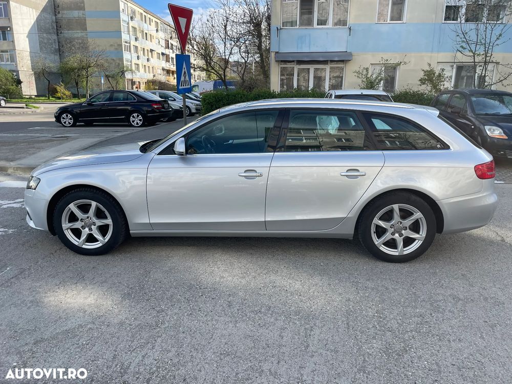 Audi A4 2.0 TDI DPF Ambition - 12