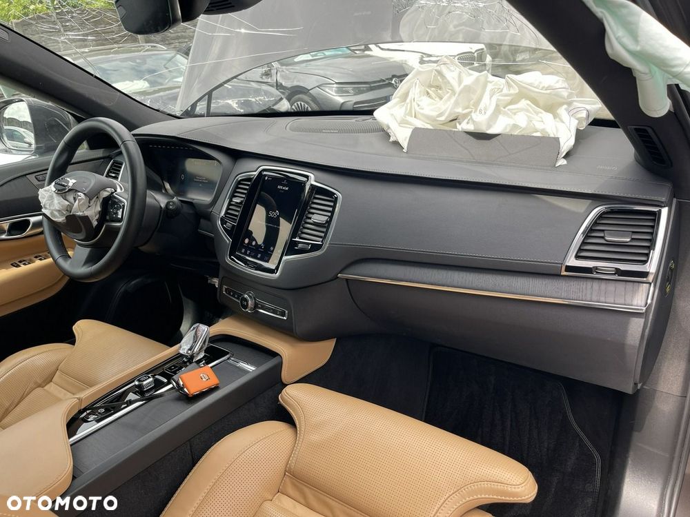 Volvo XC 90 B5 D AWD Geartronic Momentum Pro - 14