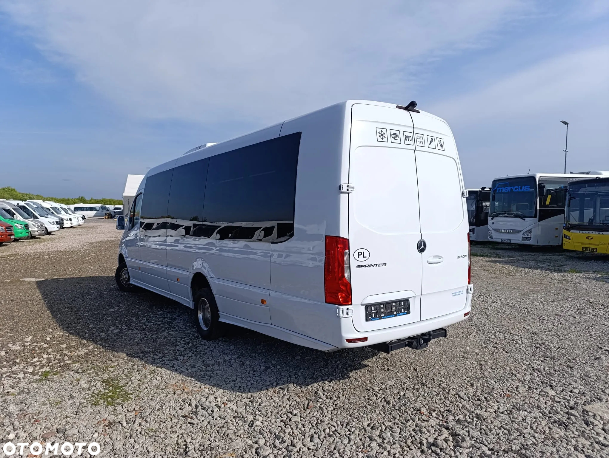 Mercedes-Benz Sprinter 517 - 8