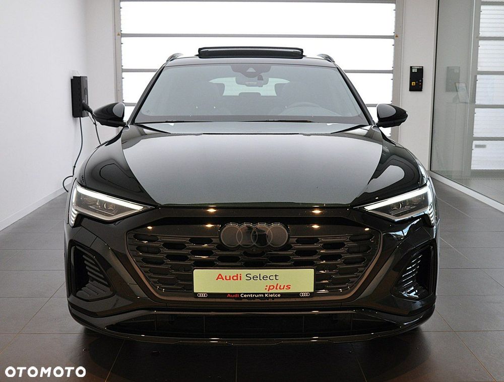 Audi Q8 - 6