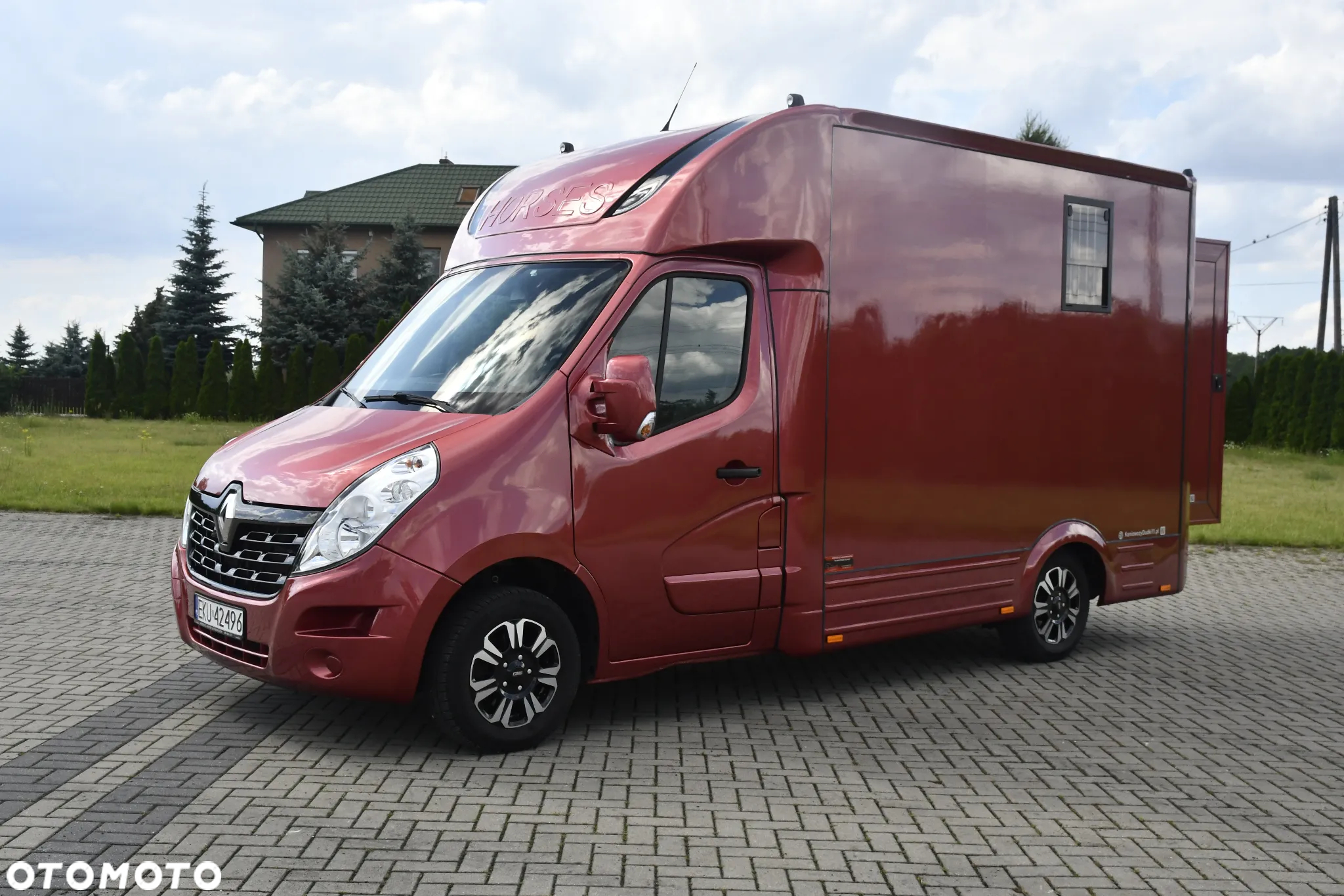 Renault Master Koniowóz - 9