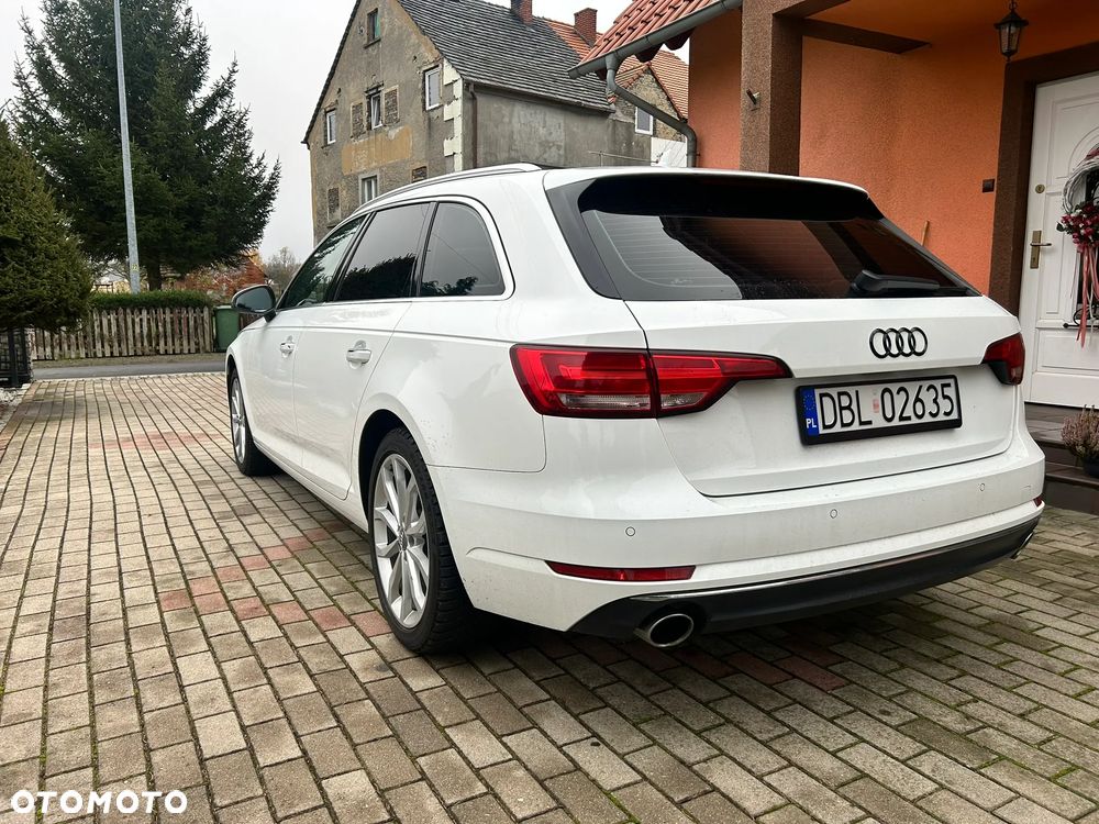 Audi A4 Avant 2.0 TFSI S tronic - 11