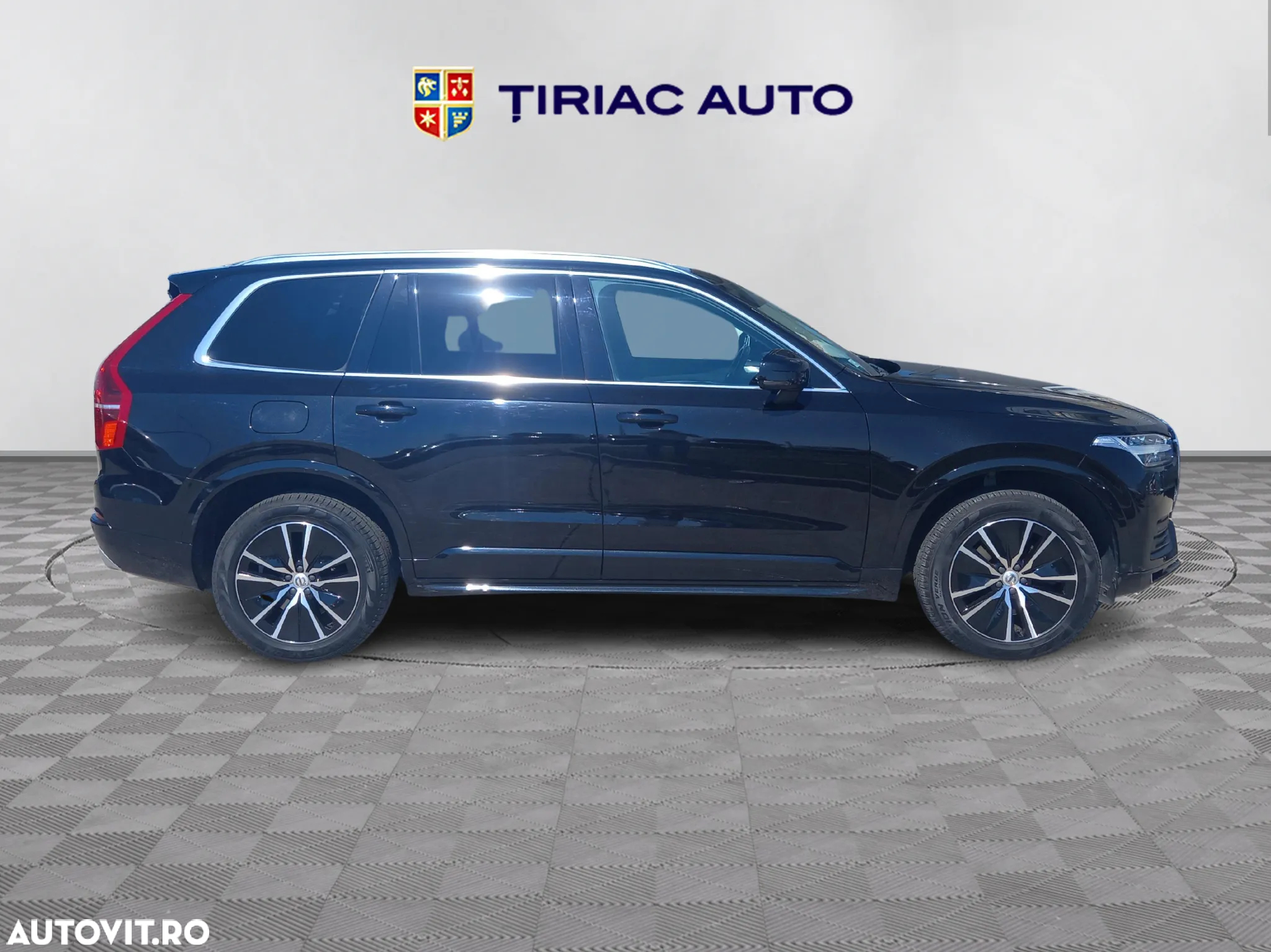 Volvo XC 90 B5 D AWD Geartronic Momentum Pro - 7
