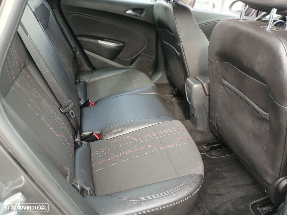 Opel Astra Sports Tourer 1.7 CDTi Enjoy S/S - 20