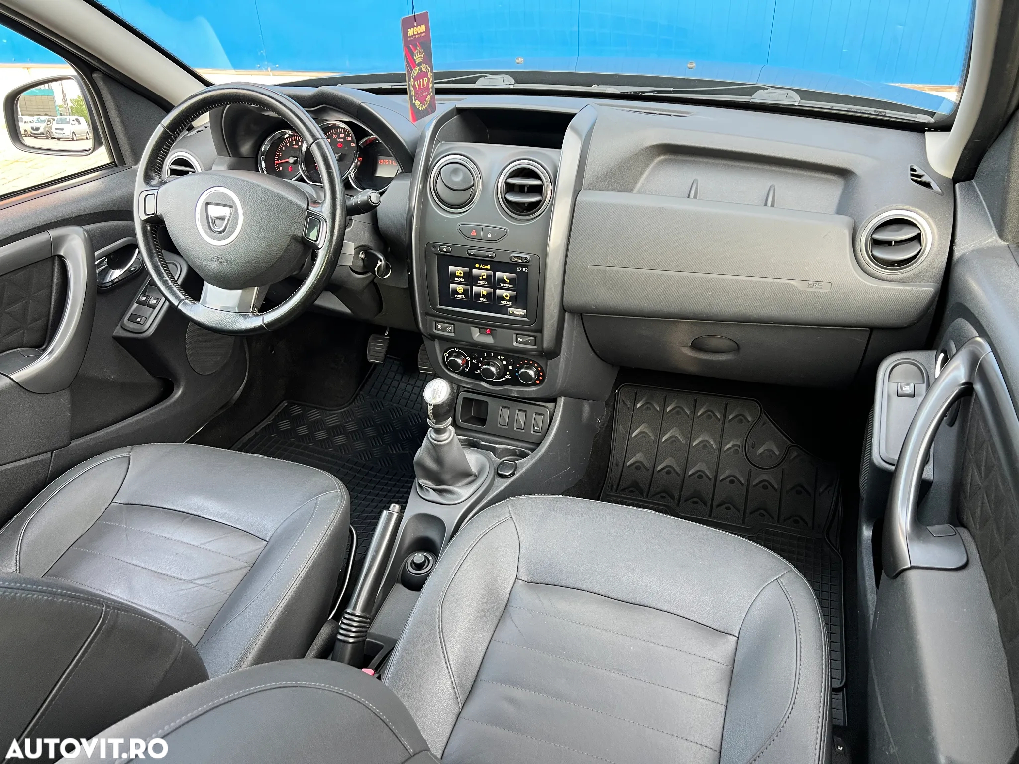 Dacia Duster 1.5 dCi 4x2 Prestige - 8