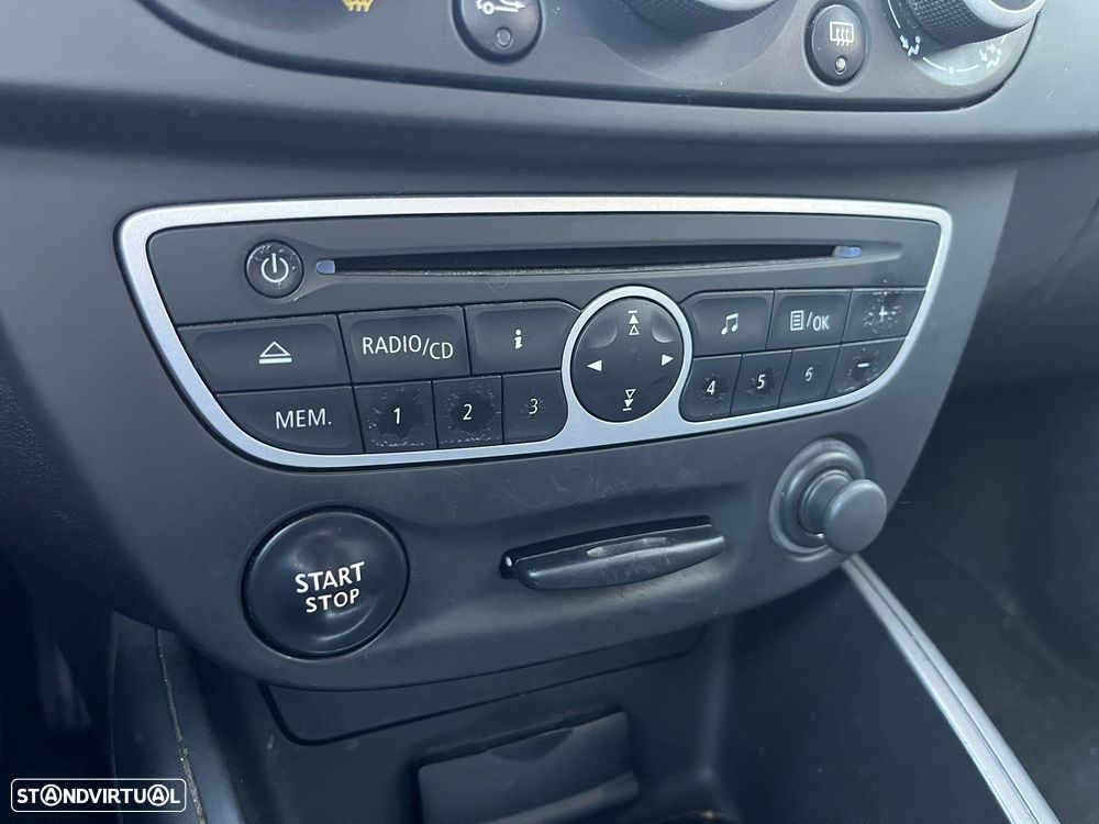 Renault Mégane Sport Tourer 1.5 dCi Dynamique - 12