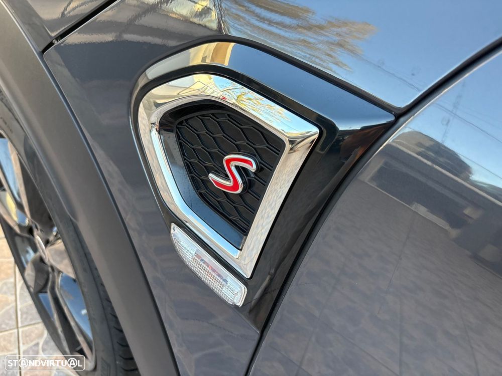 MINI Countryman Cooper SD Sport Edition Auto Desportiva - 52
