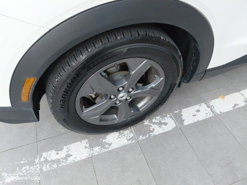 Ford Mustang Mach-E - 13