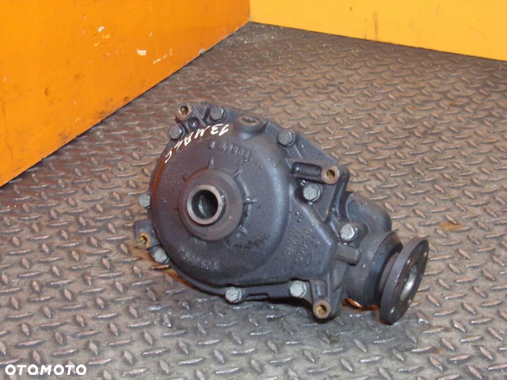 BMW X3 E83 2.0 D 07r 150KM most dyfer przod 7540626 7540634 - 3