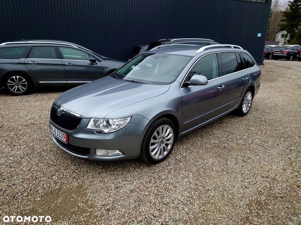 Skoda Superb 2.0 TDI Elegance DSG - 2