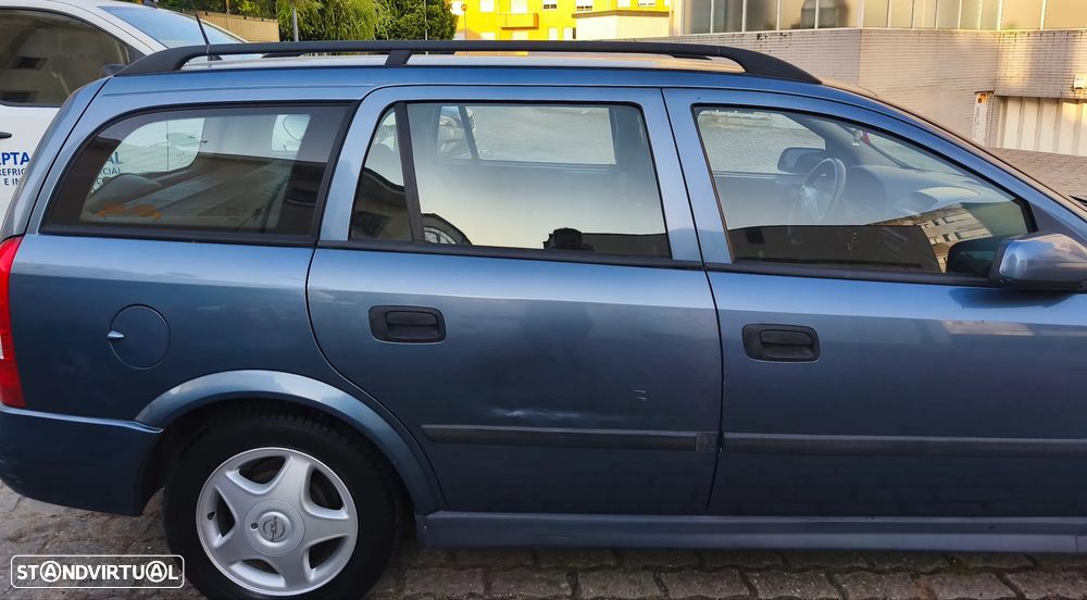 Opel Astra Caravan 1.4i 16V - 4