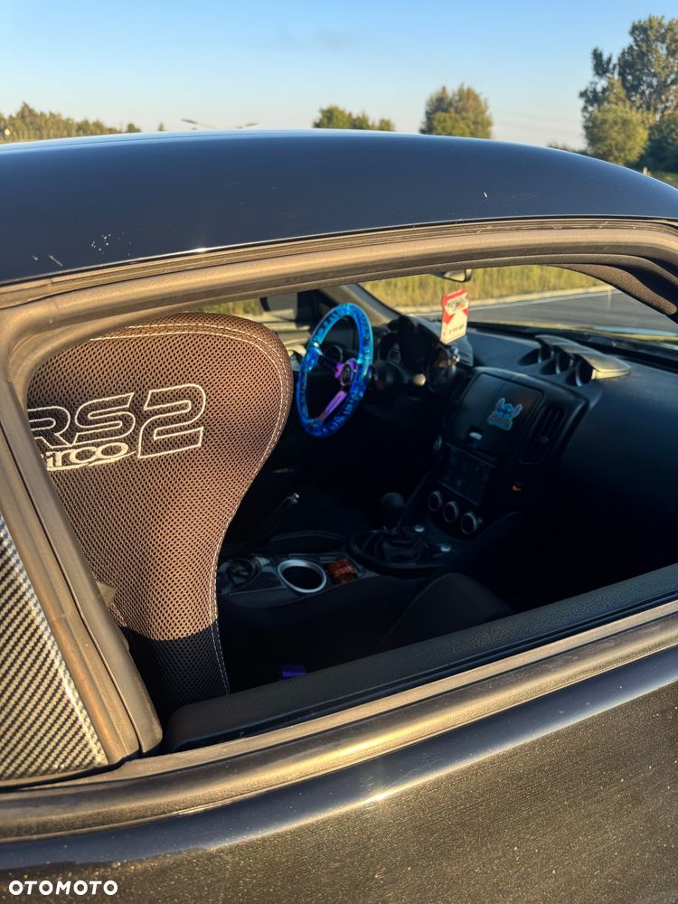 Nissan 370 Z 3.7 V6 - 6
