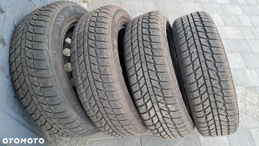 Toyota Yaris 1.5 Premium - 14