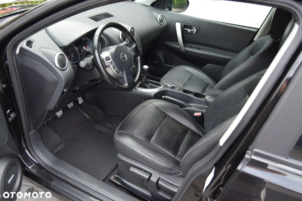 Nissan Qashqai 2.0 dCi 4 x 4 DPF tekna - 7