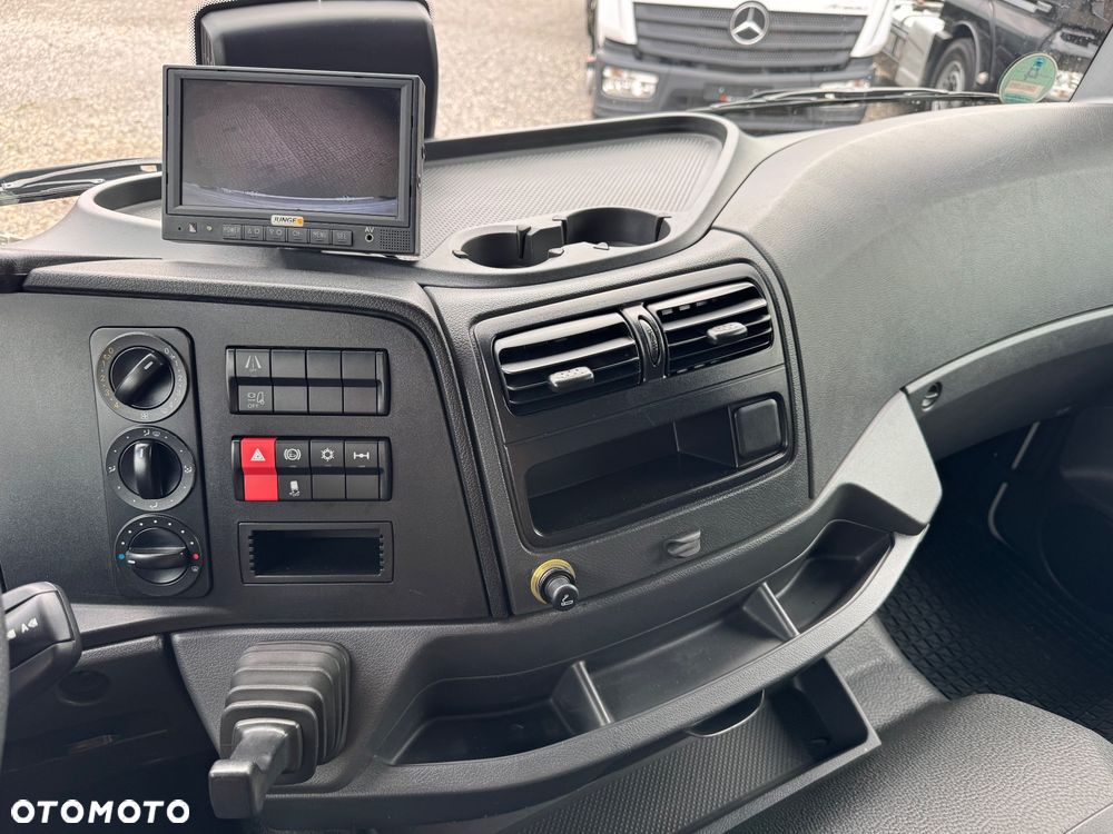 Mercedes-Benz ATEGO - 30