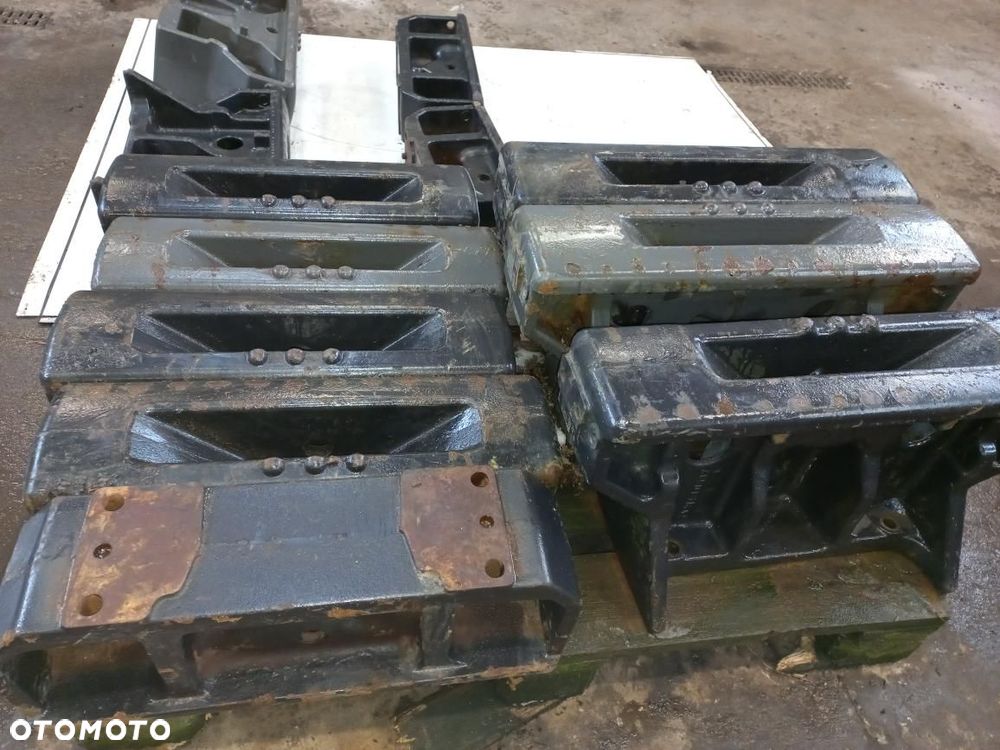 Części nosek,balast,zaczep,obciążnik, tuz,odważnik,masa valtra,deutz,renault,massey,WTB 0587,TB 0587,041008,TB 0564,ford,new holland. - 3