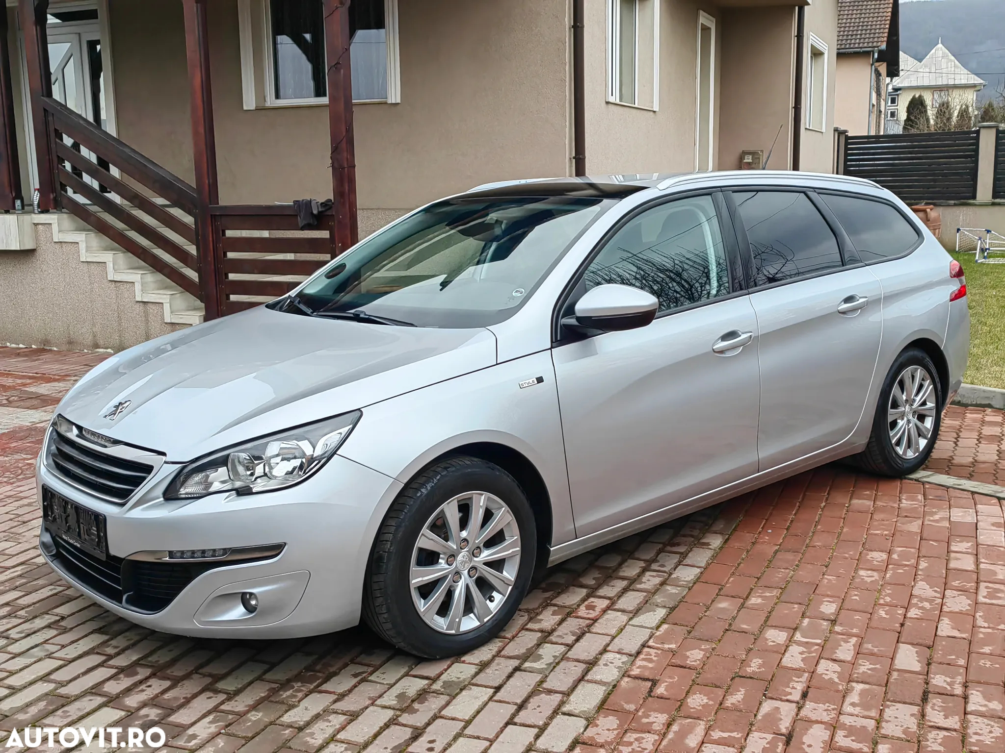 Peugeot 308 SW 1.6 BlueHDi FAP STT Access - 4