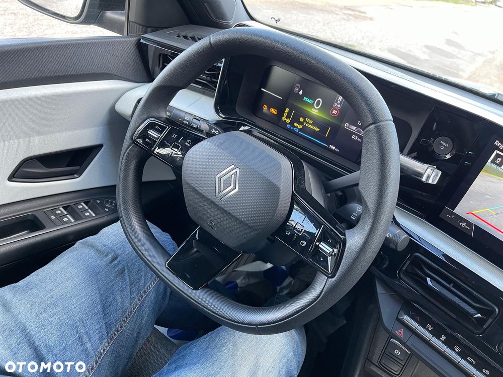 Renault 4 E-Tech Evolution 120 Urban Range - 13