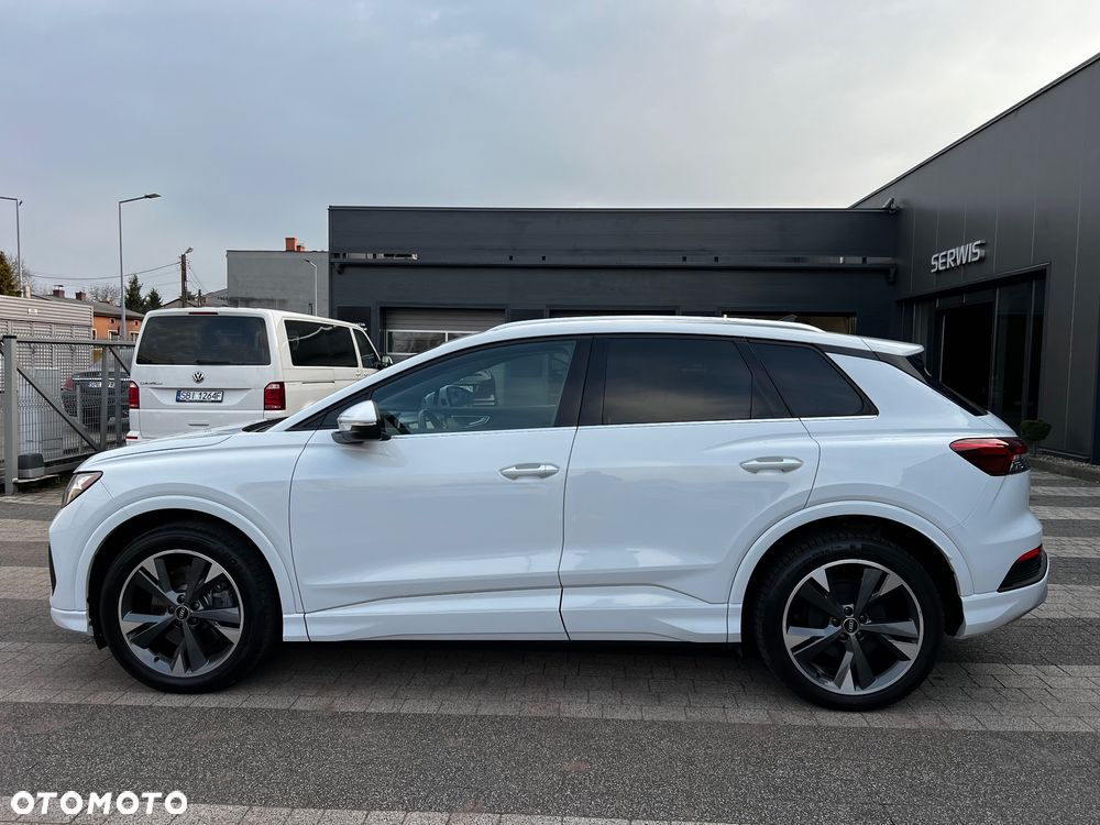 Audi Q4 e-tron 50 quattro - 4