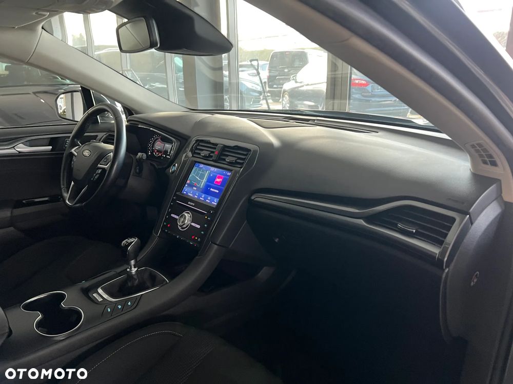 Ford Mondeo 1.5 EcoBoost Titanium - 39