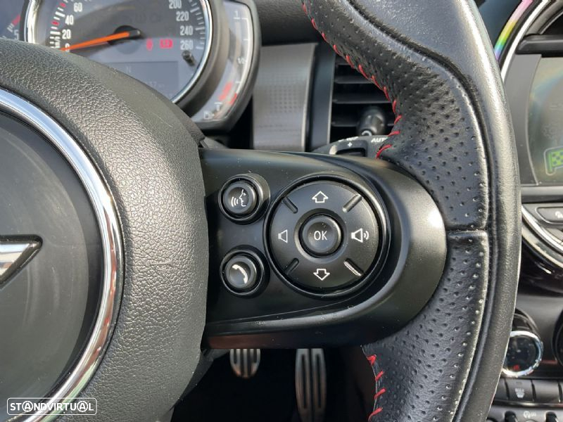 MINI 3 Portas Cooper D - 52