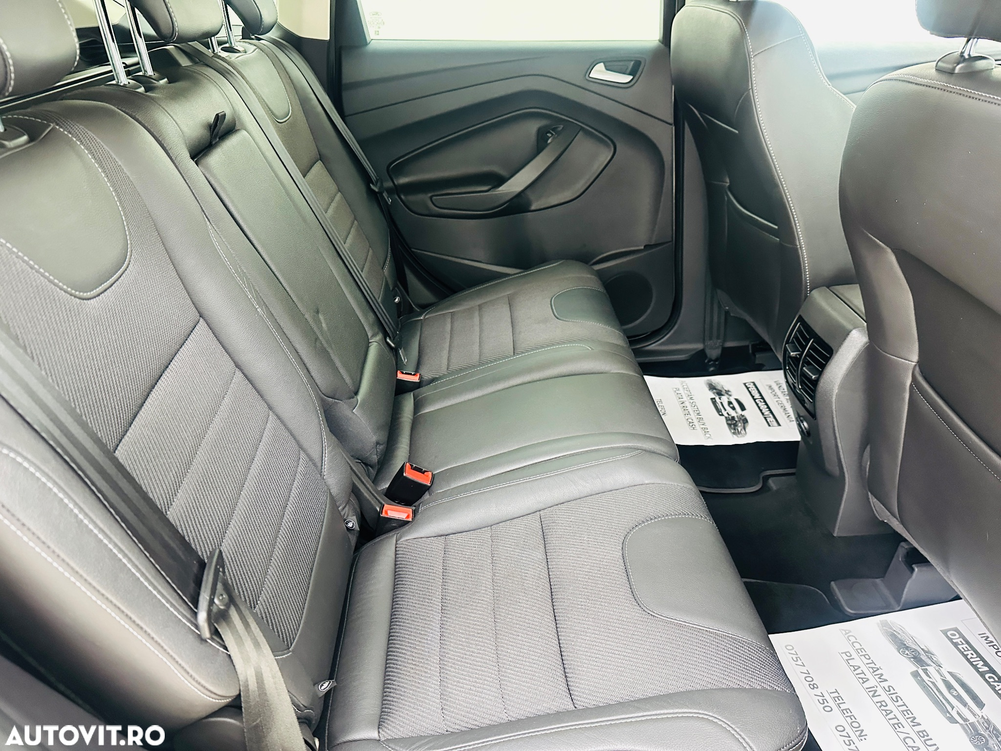 Ford Kuga - 17