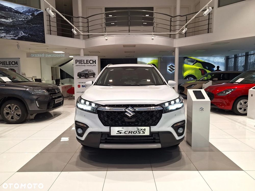 Suzuki S-Cross 1.4 BoosterJet mHEV Premium Plus SP - 4