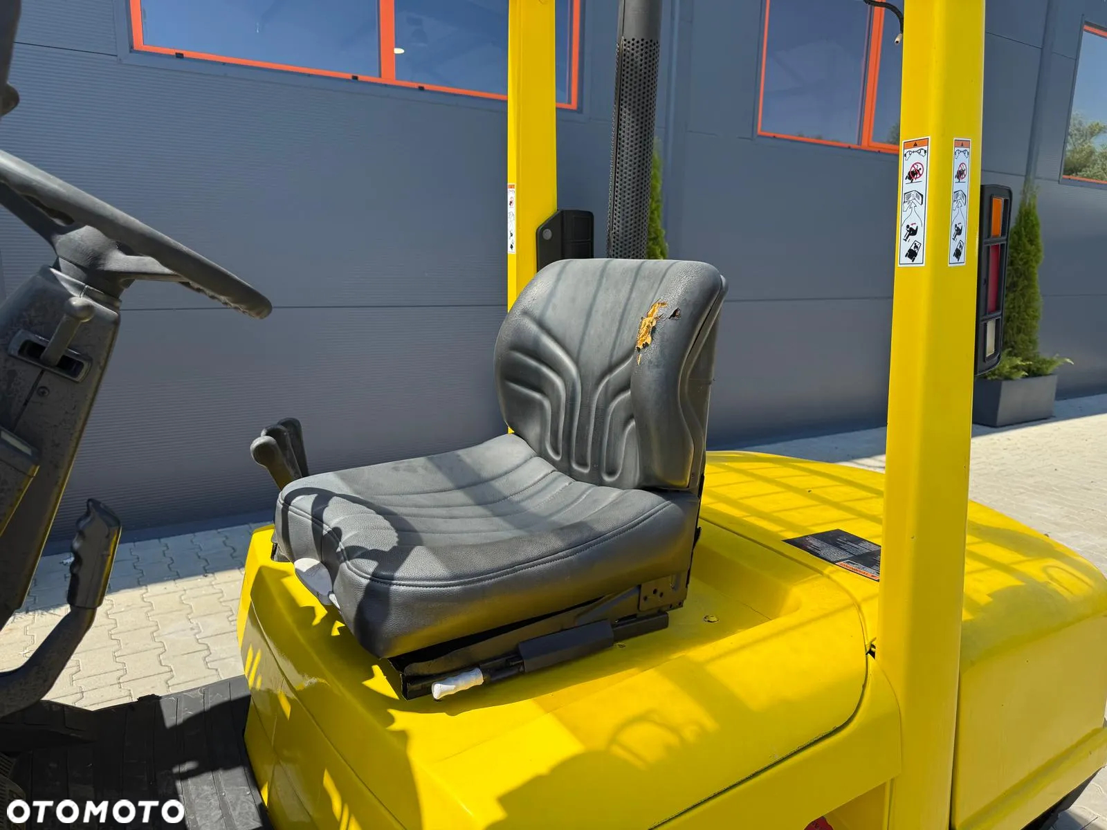 Hyster Wózek widłowy HYSTER // 3 T // Diesel // - 16