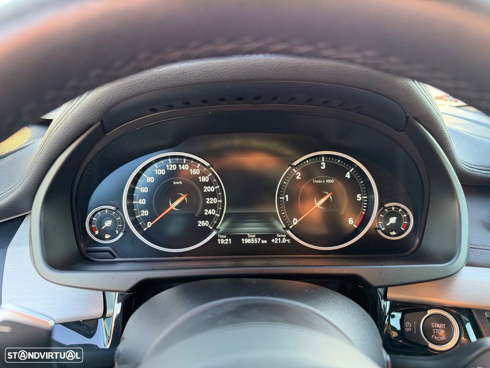 BMW X6 xDrive30d - 12