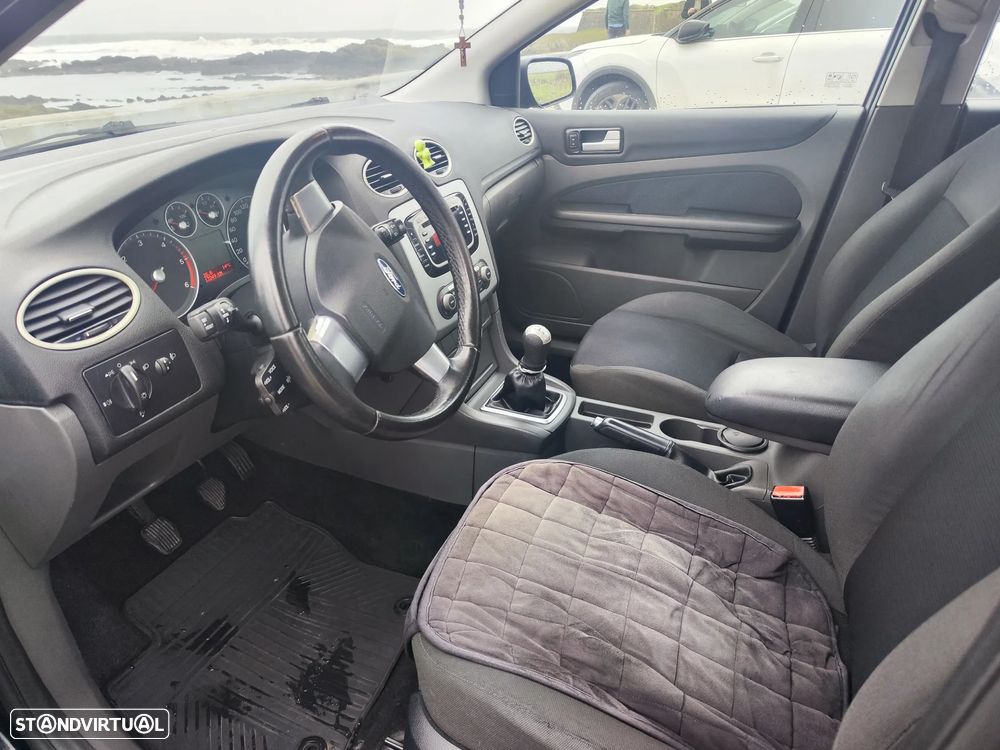 Ford Focus SW 1.6 TDCi S - 6