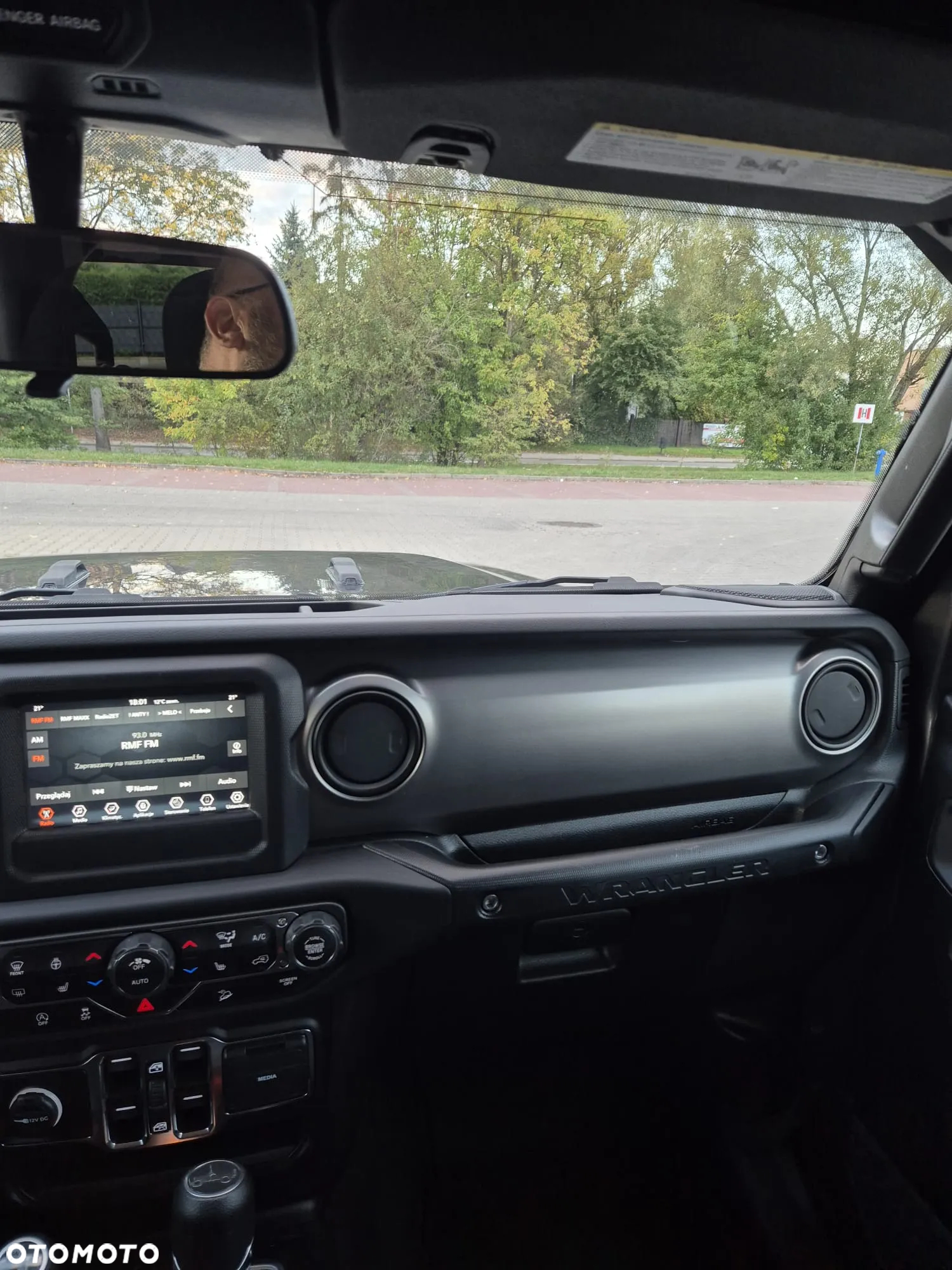 Jeep Wrangler Unlimited Hard-Top 3.6 Automatik Black Edition - 25