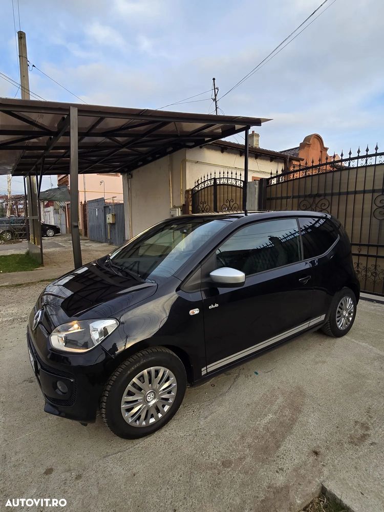 Volkswagen up! club - 1