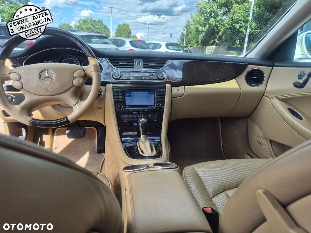 Mercedes-Benz CLS - 21