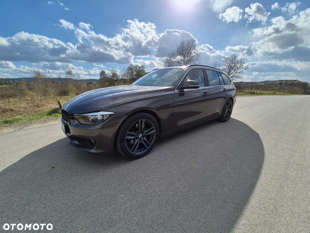 BMW Seria 3 320d Efficient Dynamic Edition - 3