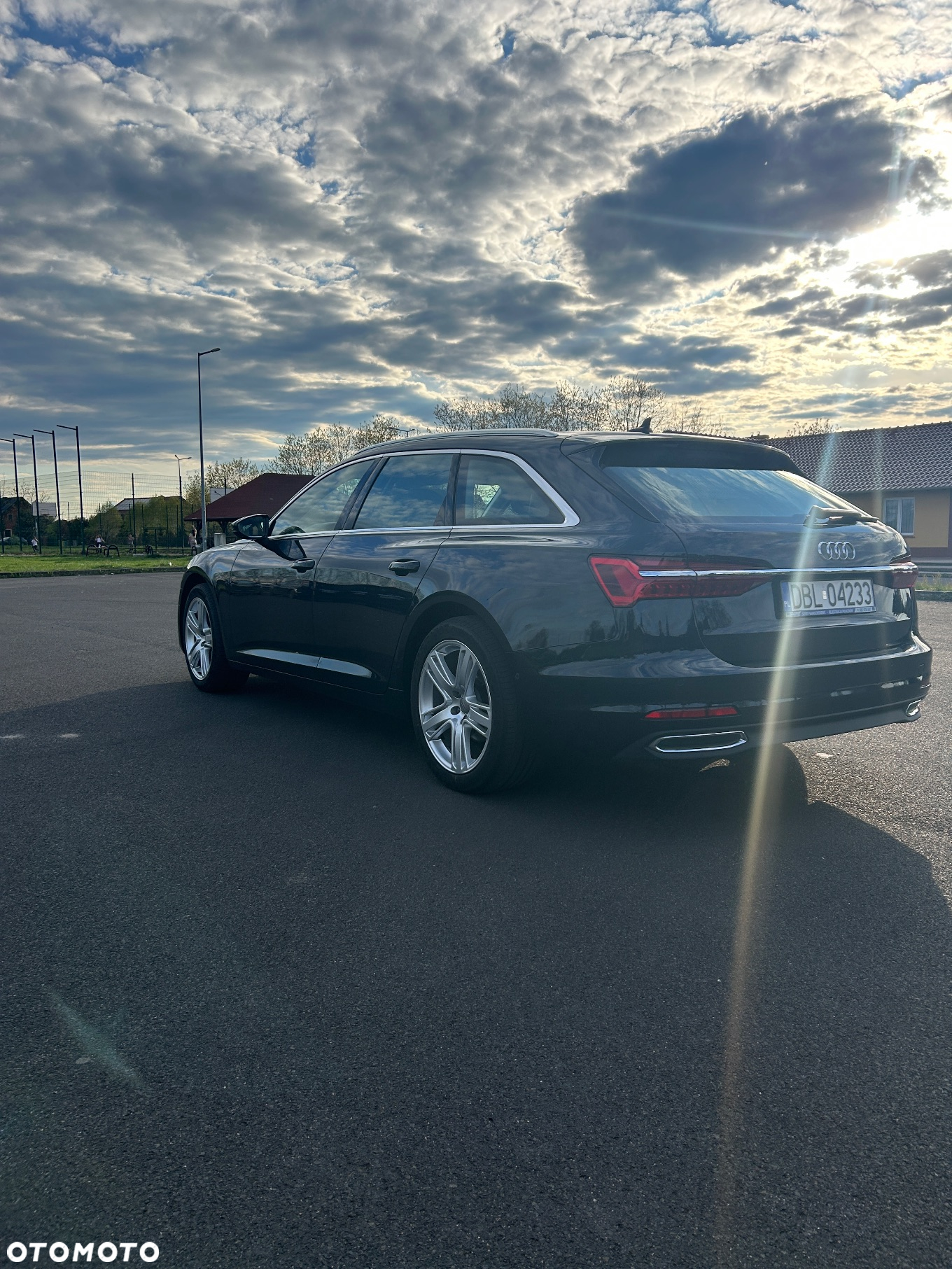 Audi A6 Avant 35 TDI S tronic design - 4