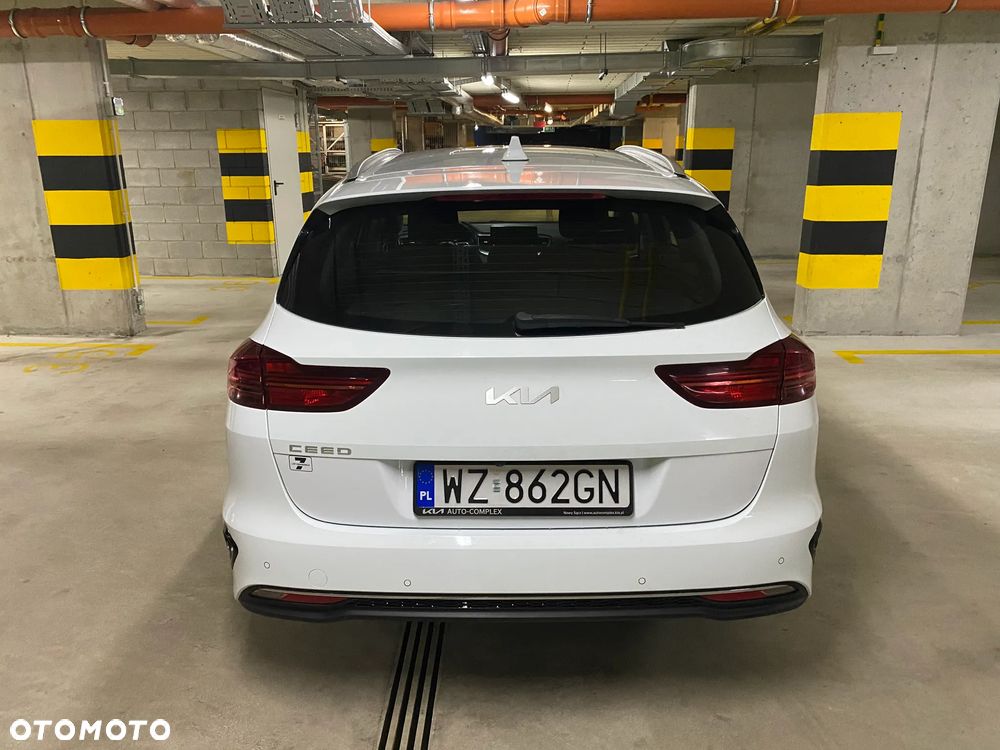 Kia Ceed 1.5 T-GDI M - 9